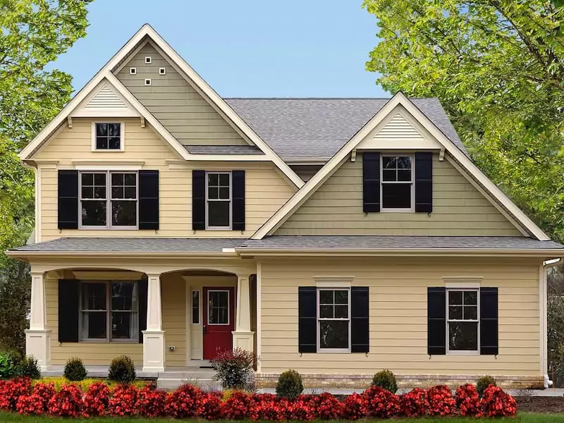 Home that has newly installed Celect cellular composite siding